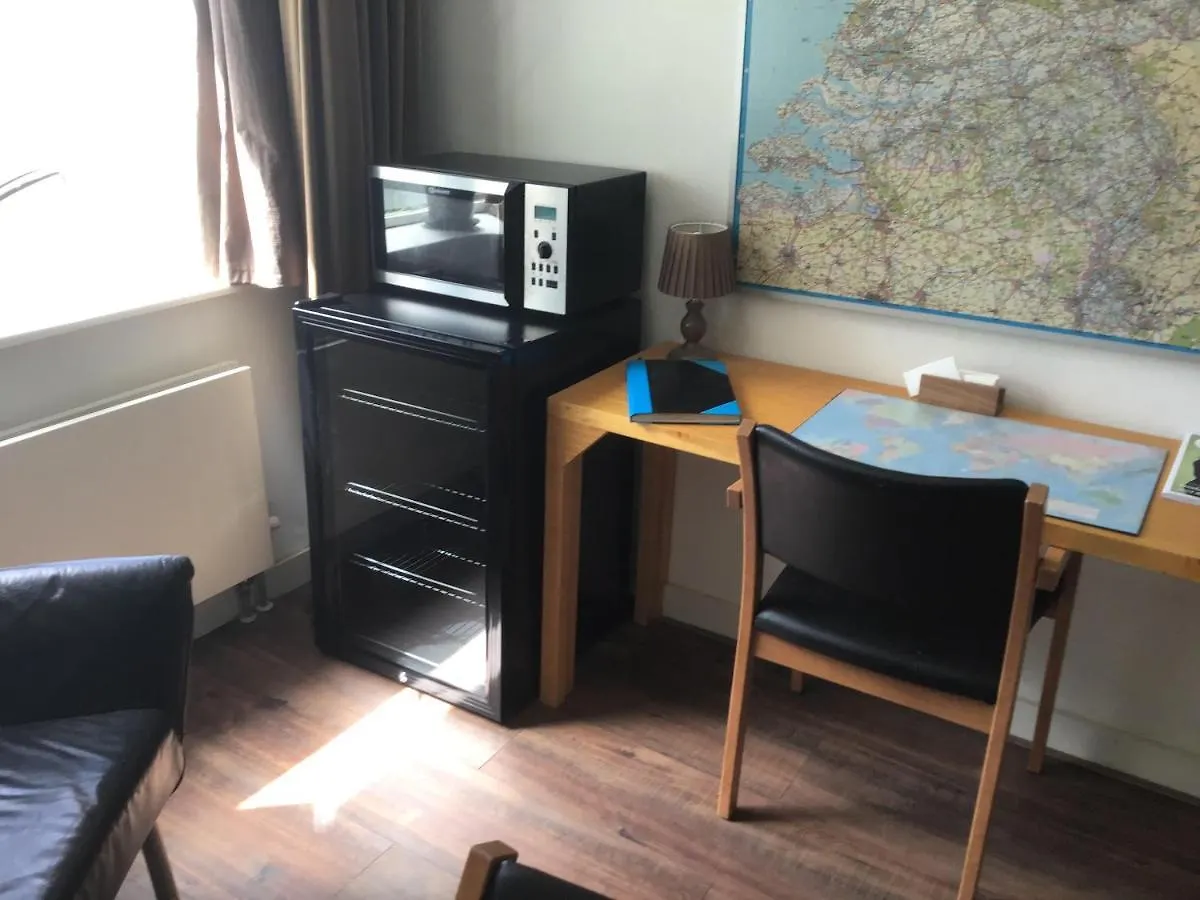 Imagine My B&B Rotterdam 4*,